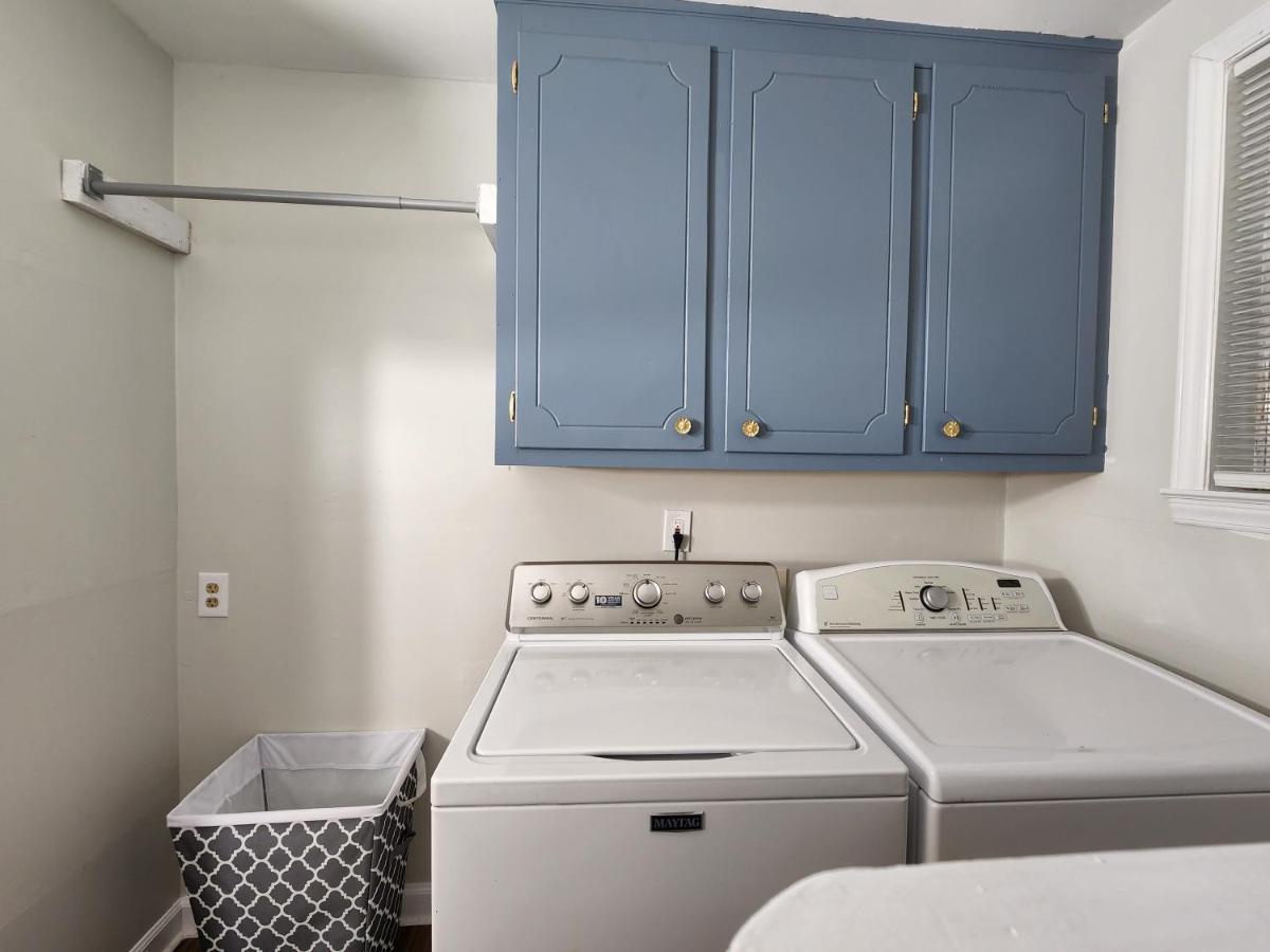 Spacious Centrally Located 3 Bed 2 Bath - Sleeps 8 Montgomery Dış mekan fotoğraf