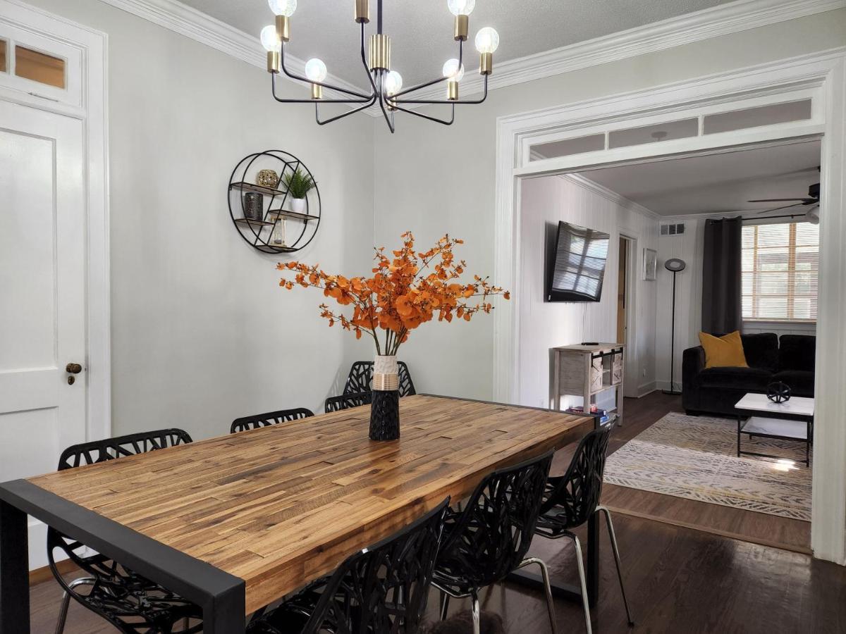 Spacious Centrally Located 3 Bed 2 Bath - Sleeps 8 Montgomery Dış mekan fotoğraf